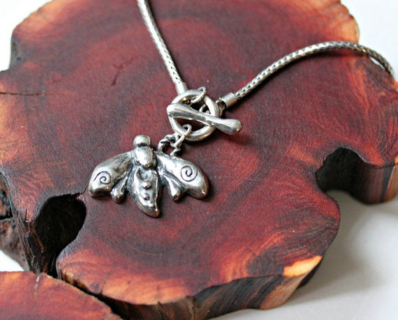 silver honeybee necklace