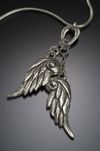 double wings silver  necklace