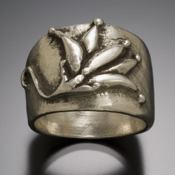 lotus ring