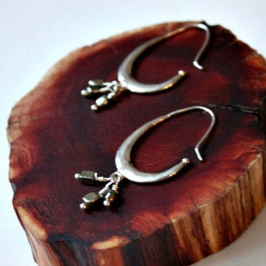 simplicity silver hoop earring